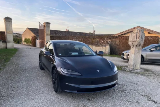 voiture tesla vtc toute distance au depart de bordeaux et ses alentours